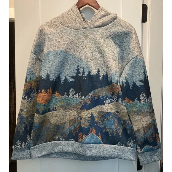 Miss look mountain scene printed fleece sweater Womens size medium